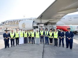 Emirates samolot